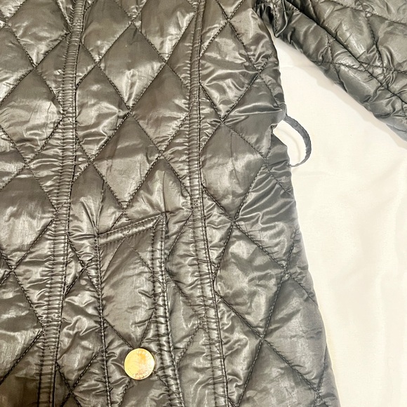 Burberry Brit Quilted Coat size M with Hood-NO BELT!! - Picture 12 of 14